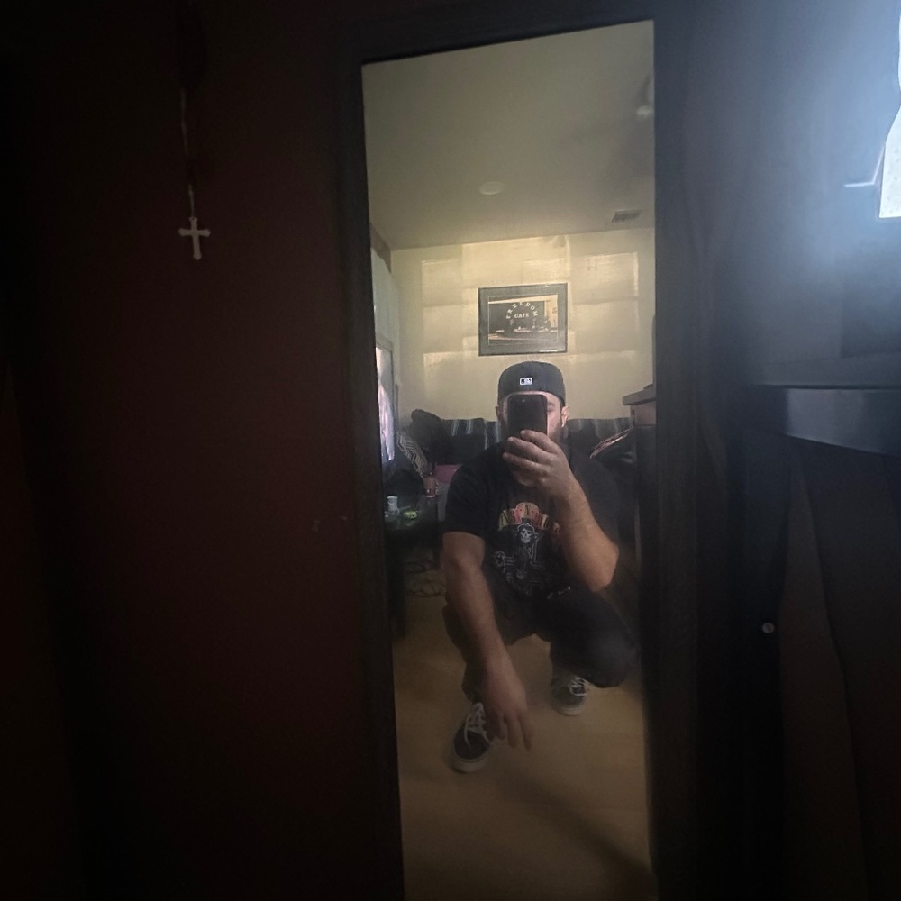 Meet your Posher, Victor